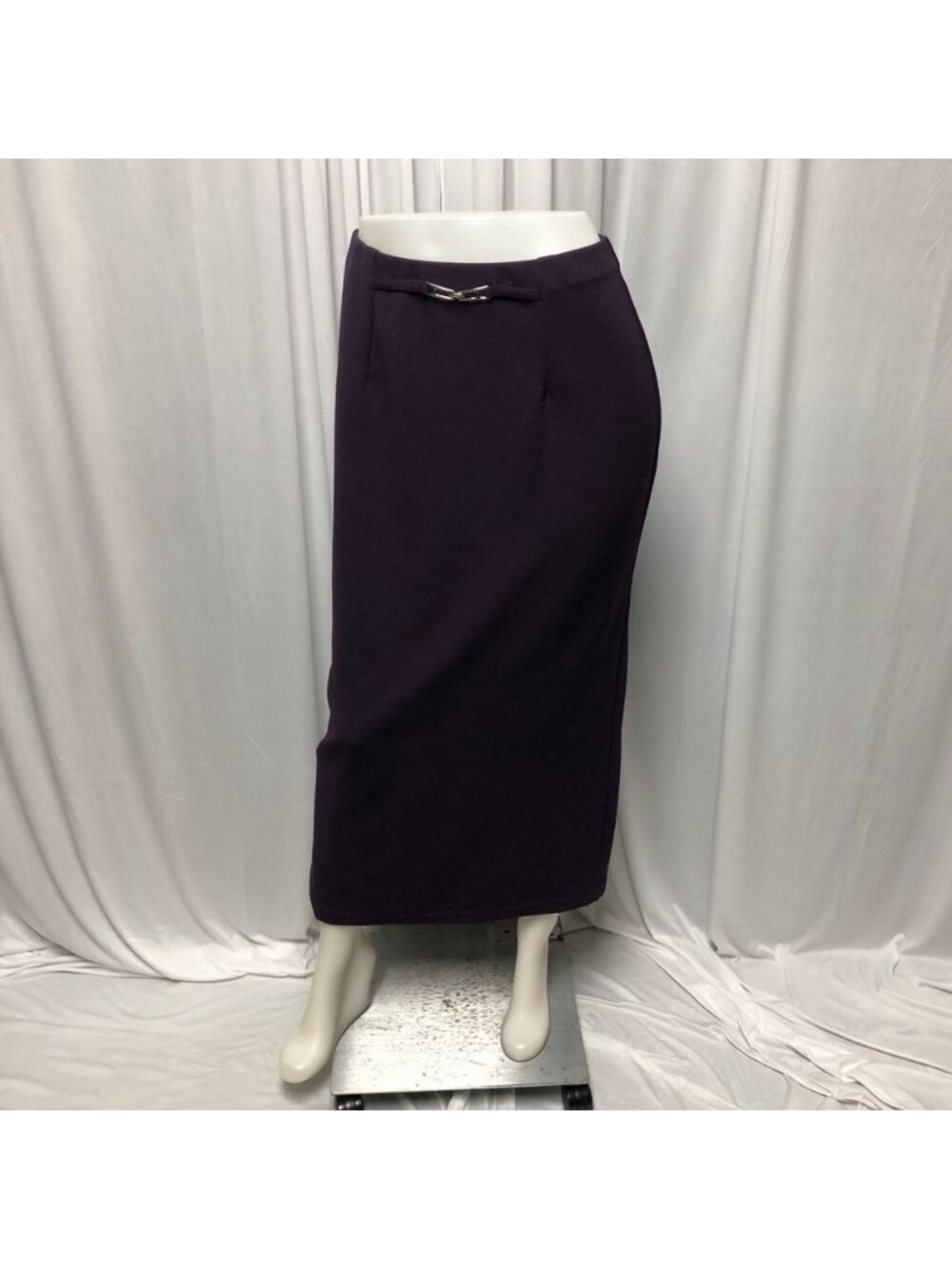 Briggs Midi Skirt Womens Size Medium Plum Elastic Waist Stretchy Office Evening